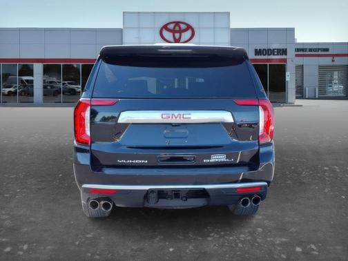 Black 2024 GMC Yukon Denali