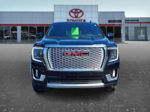 Black 2024 GMC Yukon Denali