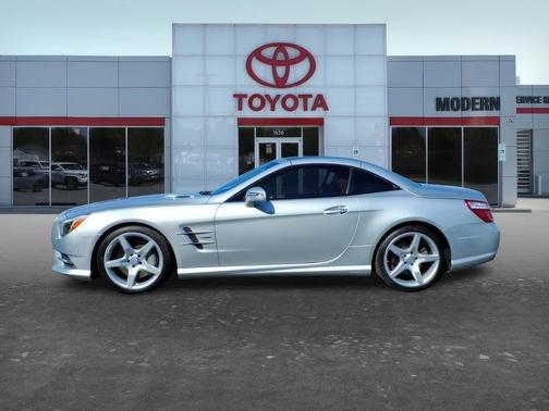 Gray 2013 Mercedes-Benz SL-Class SL 550