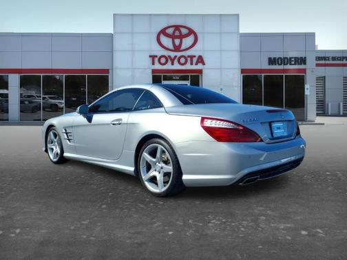 Gray 2013 Mercedes-Benz SL-Class SL 550
