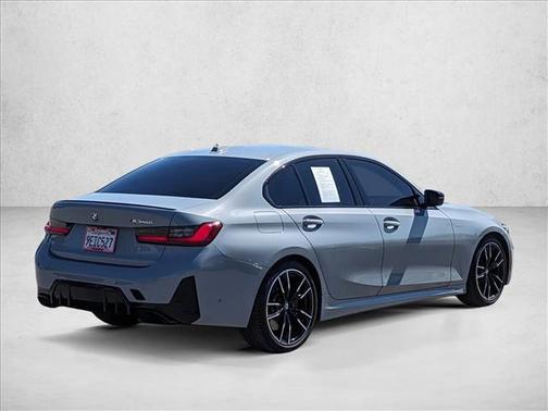 2023 BMW M340 i