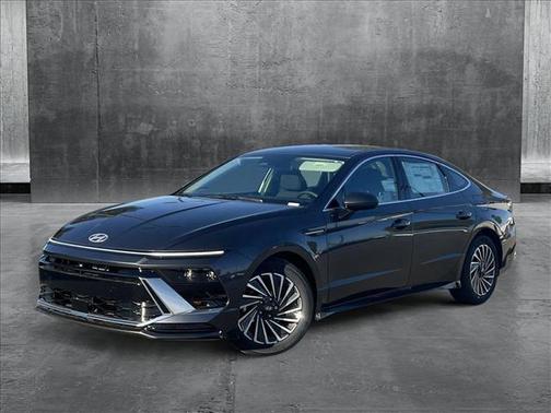 2025 Hyundai SONATA Hybrid SE