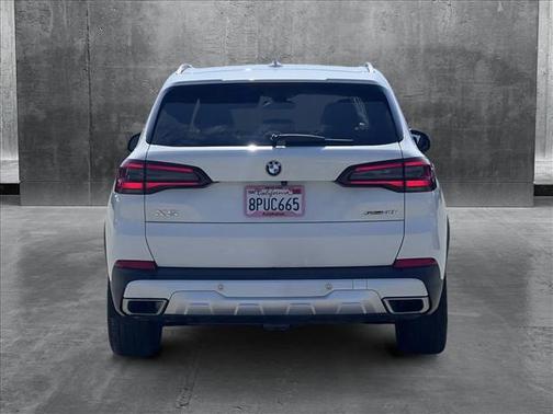 2020 BMW X5 sDrive40i