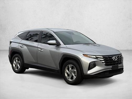 2022 Hyundai TUCSON SE