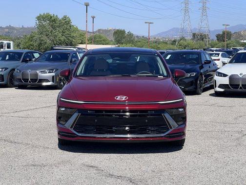 2025 Hyundai SONATA Hybrid Limited
