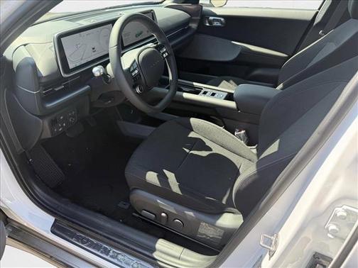 2025 Hyundai IONIQ 6 SE