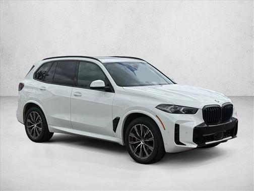 Alpine White 2025 BMW X5 xDrive40i