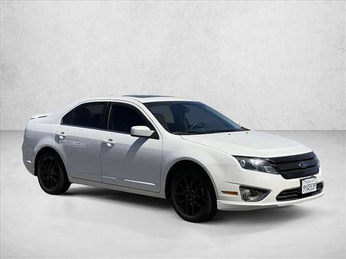 White 2011 Ford Fusion SEL