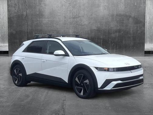 2025 Hyundai IONIQ 5 SE