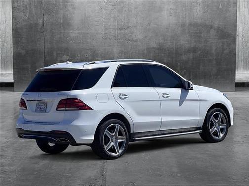 2016 Mercedes-Benz GLE-Class GLE 400 4MATIC