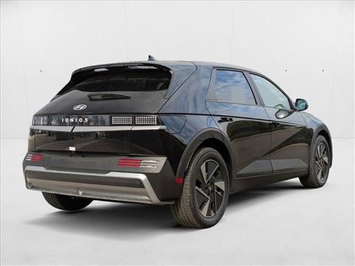 2025 Hyundai IONIQ 5 SE