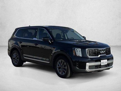Ebony Black 2023 Kia Telluride LX