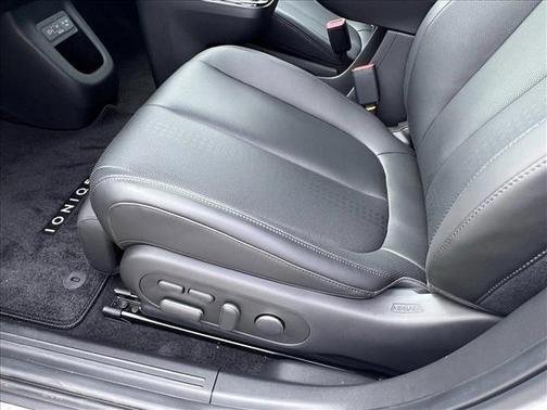 2025 Hyundai IONIQ 5 Limited