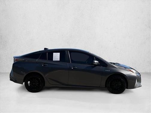 2017 Toyota Prius Three Touring