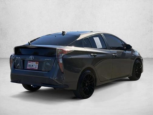 2017 Toyota Prius Three Touring