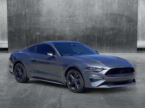 2022 Ford Mustang EcoBoost