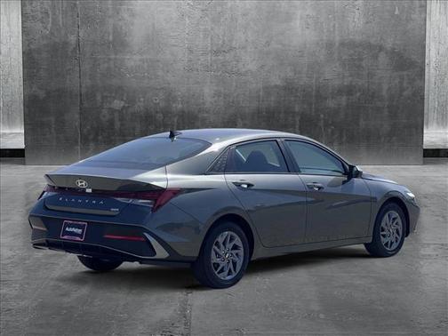 2025 Hyundai ELANTRA HEV Blue