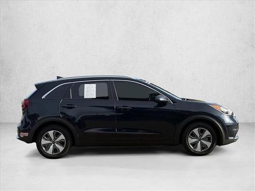 2018 Kia Niro LX