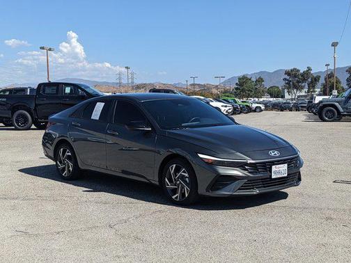 2025 Hyundai ELANTRA Sport