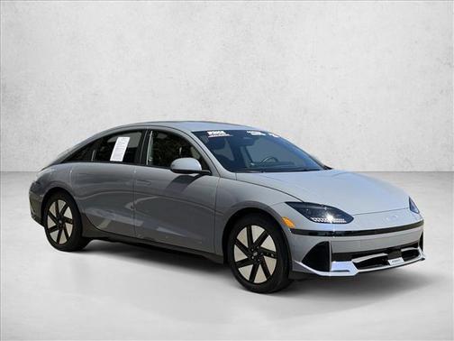 2025 Hyundai IONIQ 6 SE