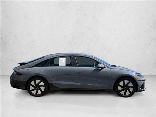 2025 Hyundai IONIQ 6 SE