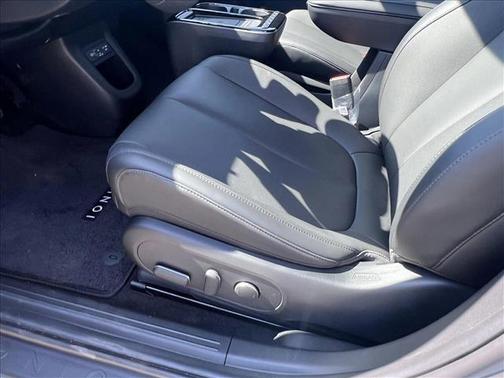 2025 Hyundai IONIQ 5 SEL