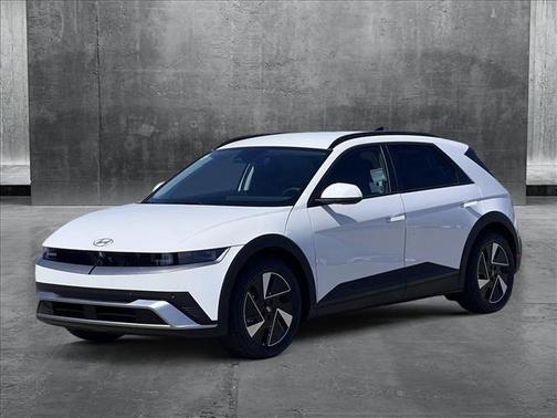 2025 Hyundai IONIQ 5 SEL