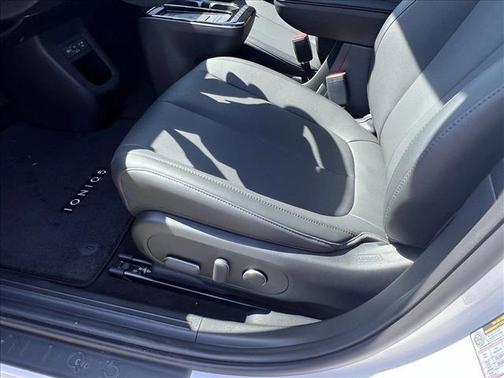 2025 Hyundai IONIQ 5 SEL
