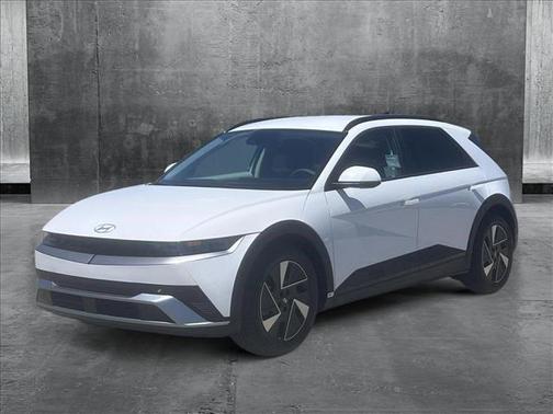2025 Hyundai IONIQ 5 SEL