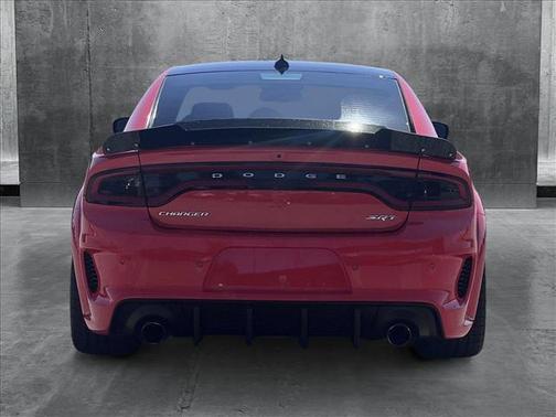 2016 Dodge Charger SRT Hellcat