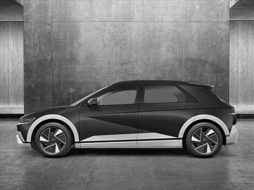2025 Hyundai IONIQ 5 SE