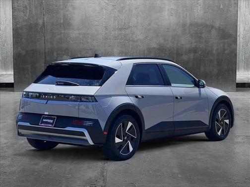 2025 Hyundai IONIQ 5 SEL