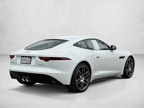 2018 Jaguar F-TYPE R-Dynamic