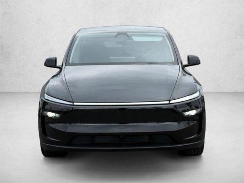 Diamond Black 2026 Tesla Model Y Premium Rear-Wheel Drive