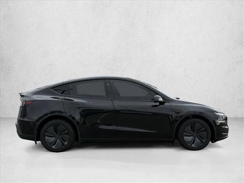 Diamond Black 2026 Tesla Model Y Premium Rear-Wheel Drive