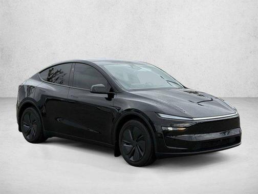Diamond Black 2026 Tesla Model Y Premium Rear-Wheel Drive