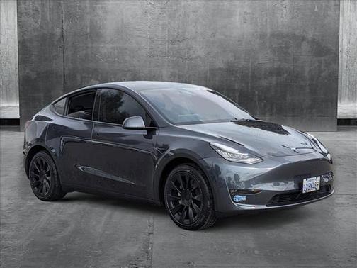 2021 Tesla Model Y Long Range Dual Motor All-Wheel Drive