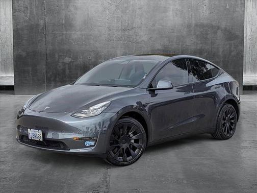 2021 Tesla Model Y Long Range Dual Motor All-Wheel Drive