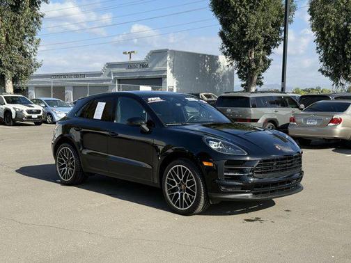 2020 Porsche Macan S