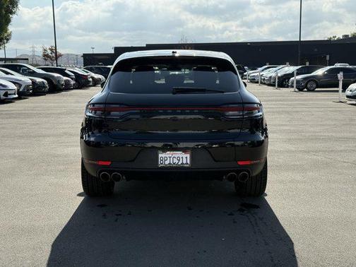 2020 Porsche Macan S