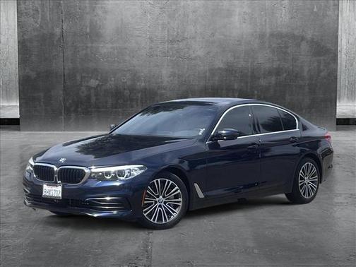 2019 BMW 530 530i