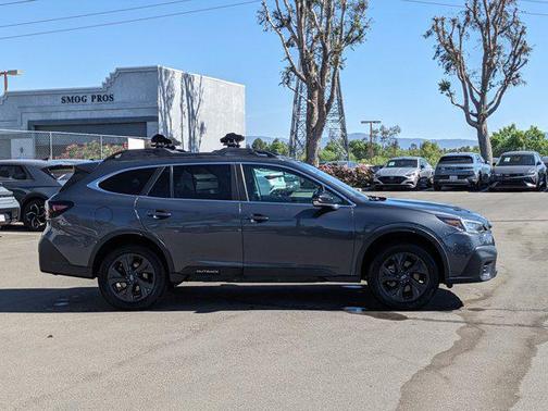 Magnetite Gray Metallic 2022 Subaru Outback Onyx Edition XT