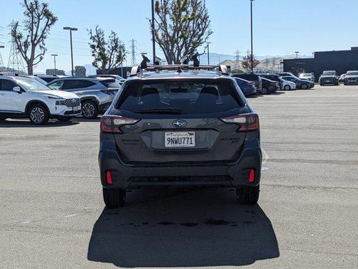 Magnetite Gray Metallic 2022 Subaru Outback Onyx Edition XT