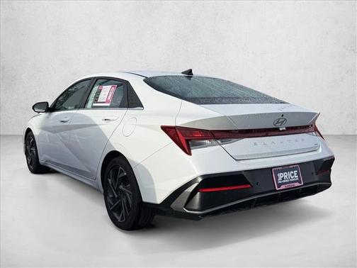 2024 Hyundai ELANTRA HEV Limited