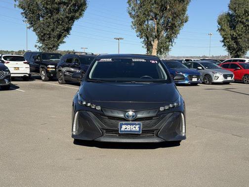 2021 Toyota Prius Prime LE