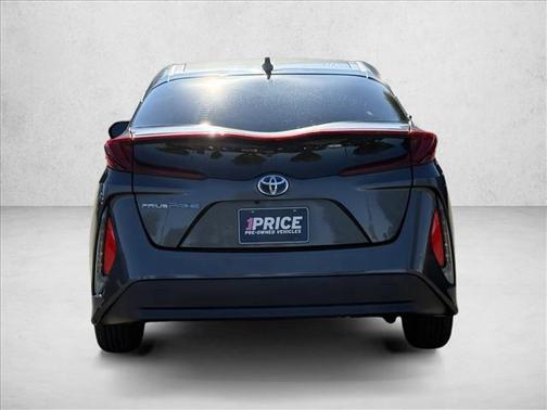 2021 Toyota Prius Prime LE