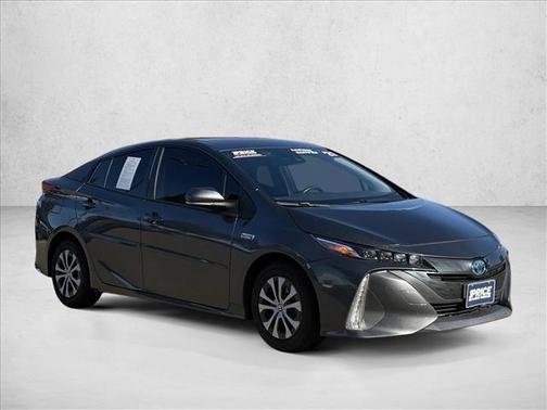 2021 Toyota Prius Prime LE