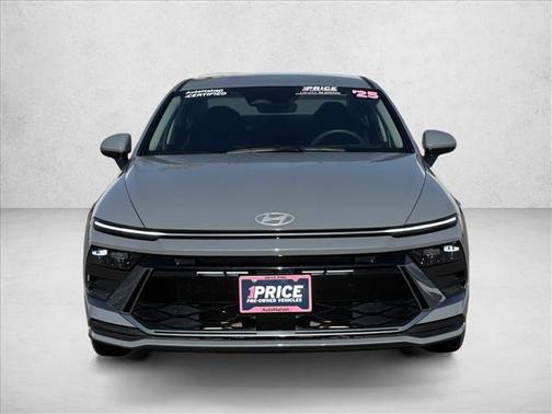 2025 Hyundai SONATA SE