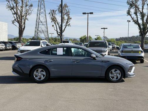 Transmission Blue 2025 Hyundai SONATA SE
