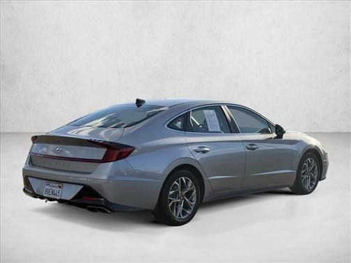 2021 Hyundai SONATA SEL